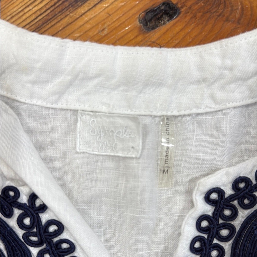 Symple NYC Tunic Embroidered Linen White and Navy Top size medium - Picture 2 of 13